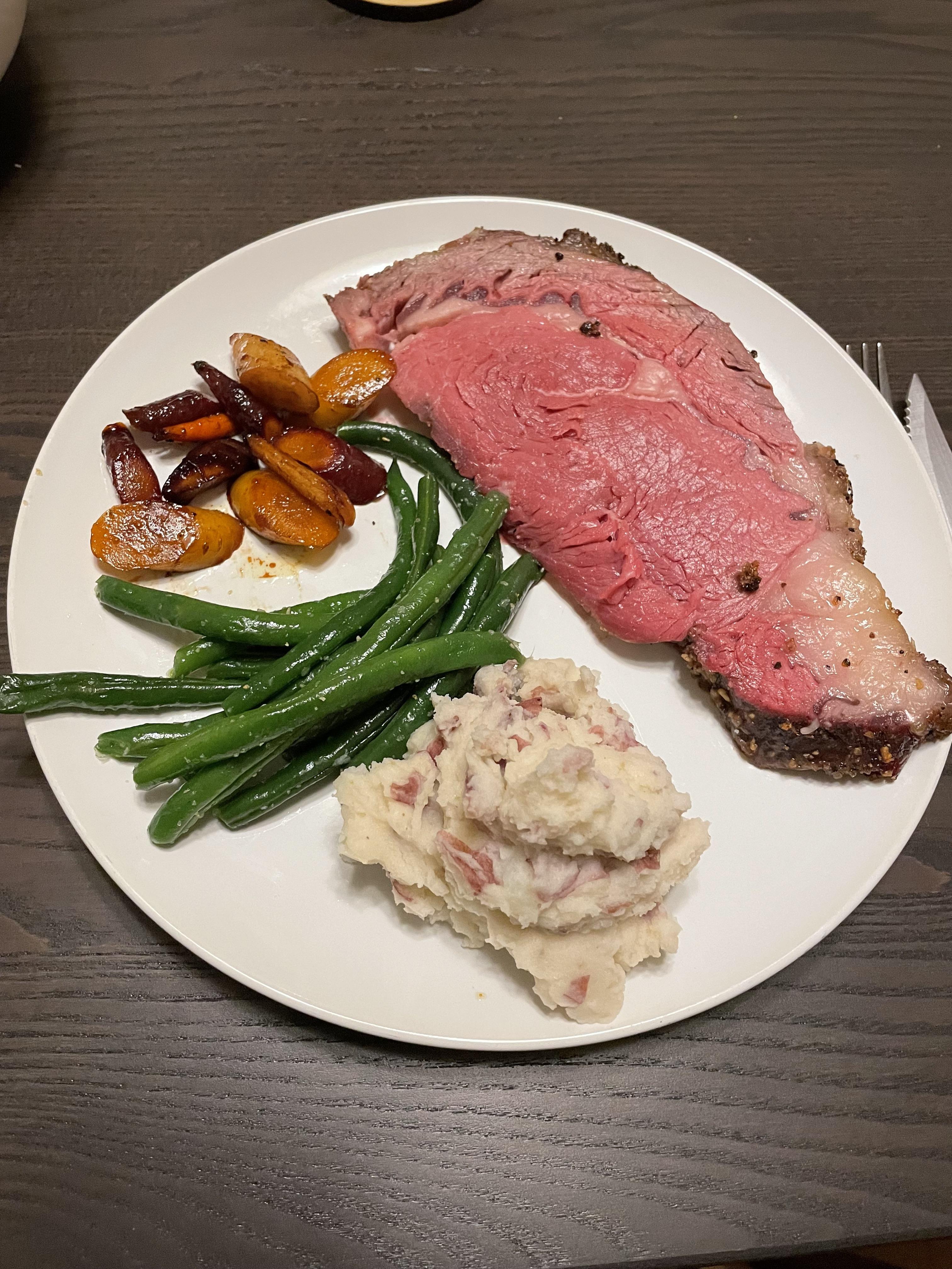 Prime Rib and Sides - foodiedude